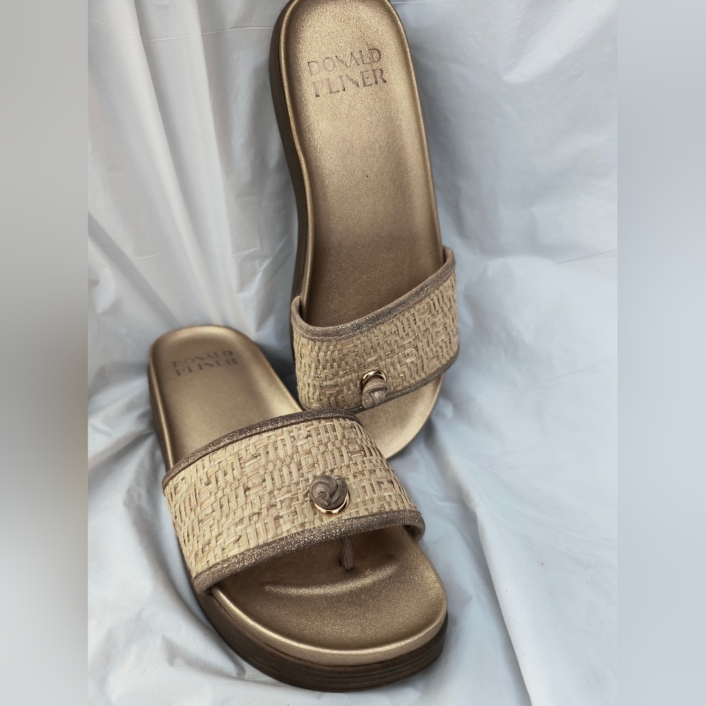 Donald J. Pliner Women's Gold and Tan Slide Sandals, Size 6.5